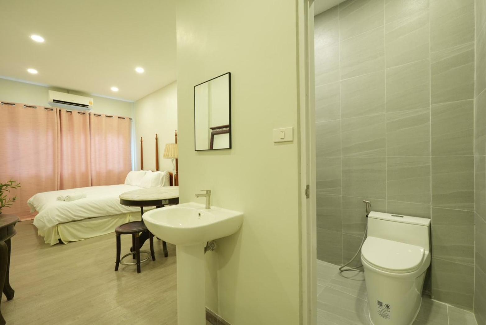 Hidden Dragon Yaowarat Road X Apartamento Banguecoque Exterior foto